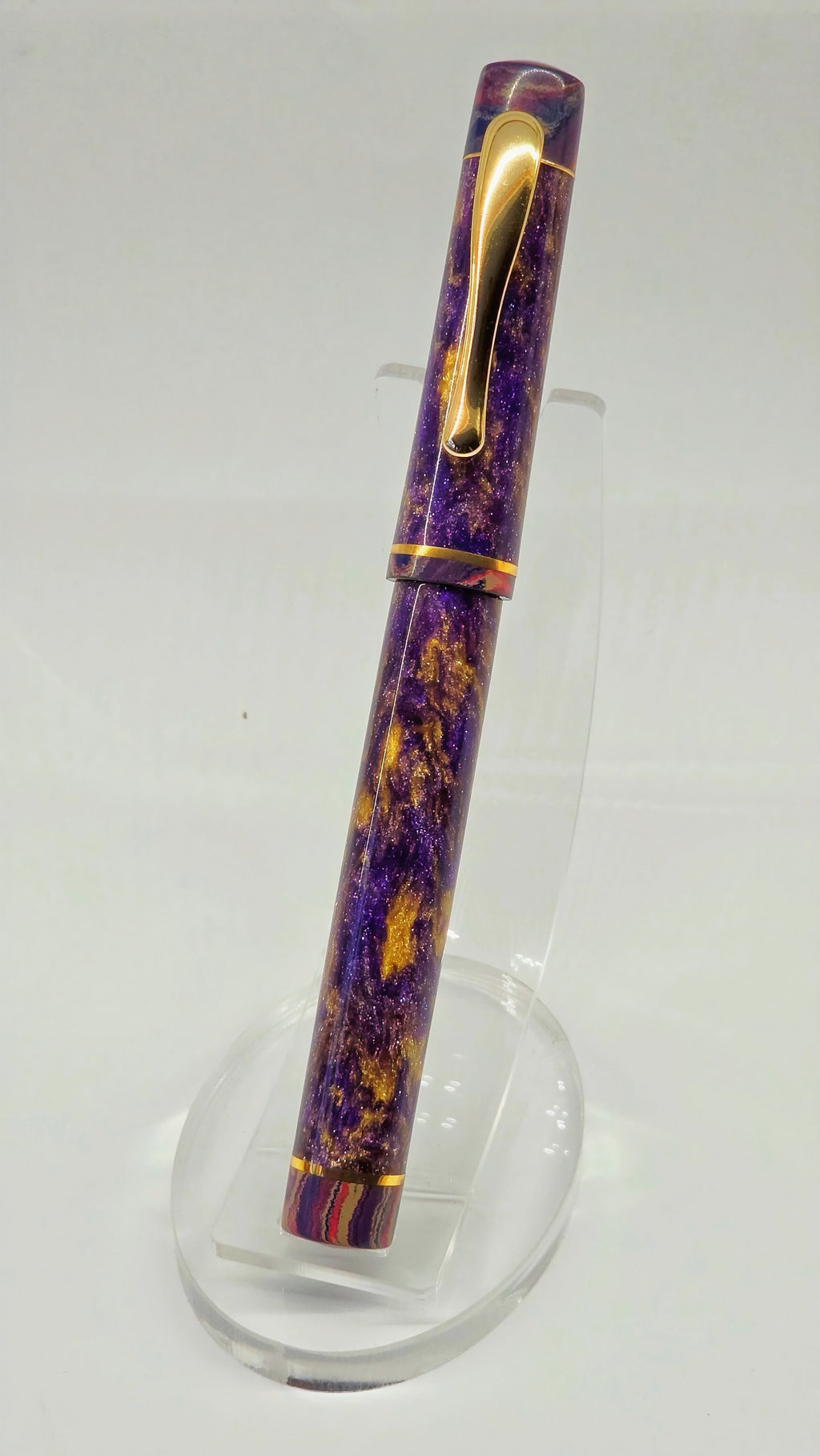 Diamond Particle & Purple Swirl Ebonite Fountain Pen (Gold Accents)