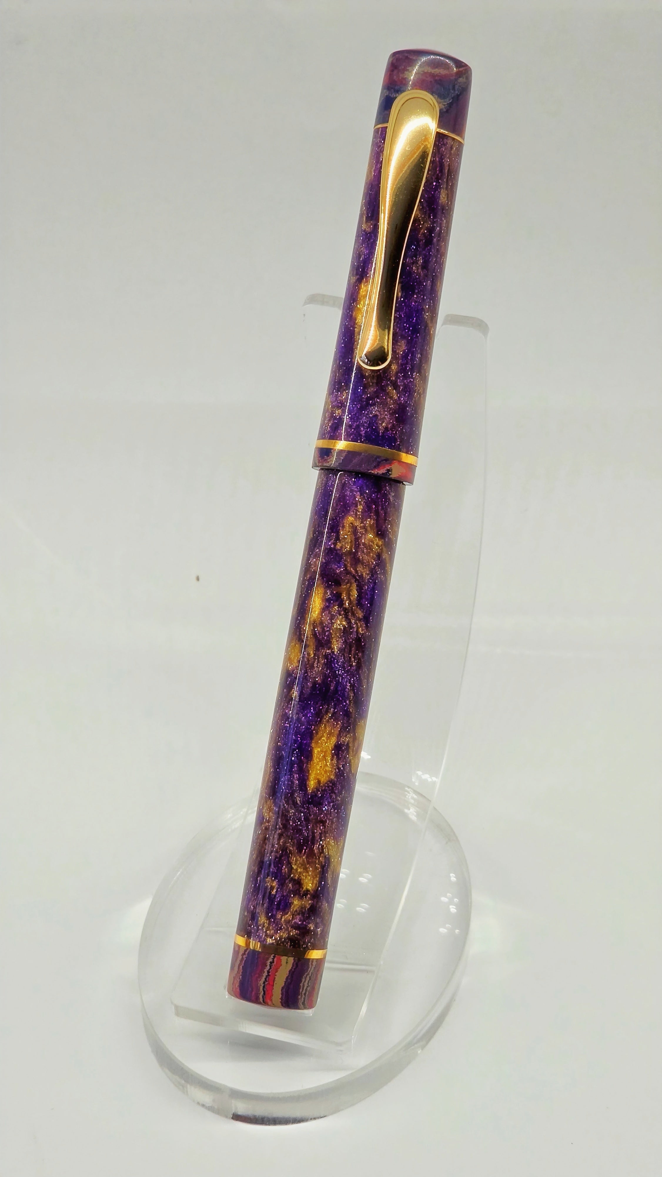 Diamond Particle & Purple Swirl Ebonite Fountain Pen (Gold Accents)