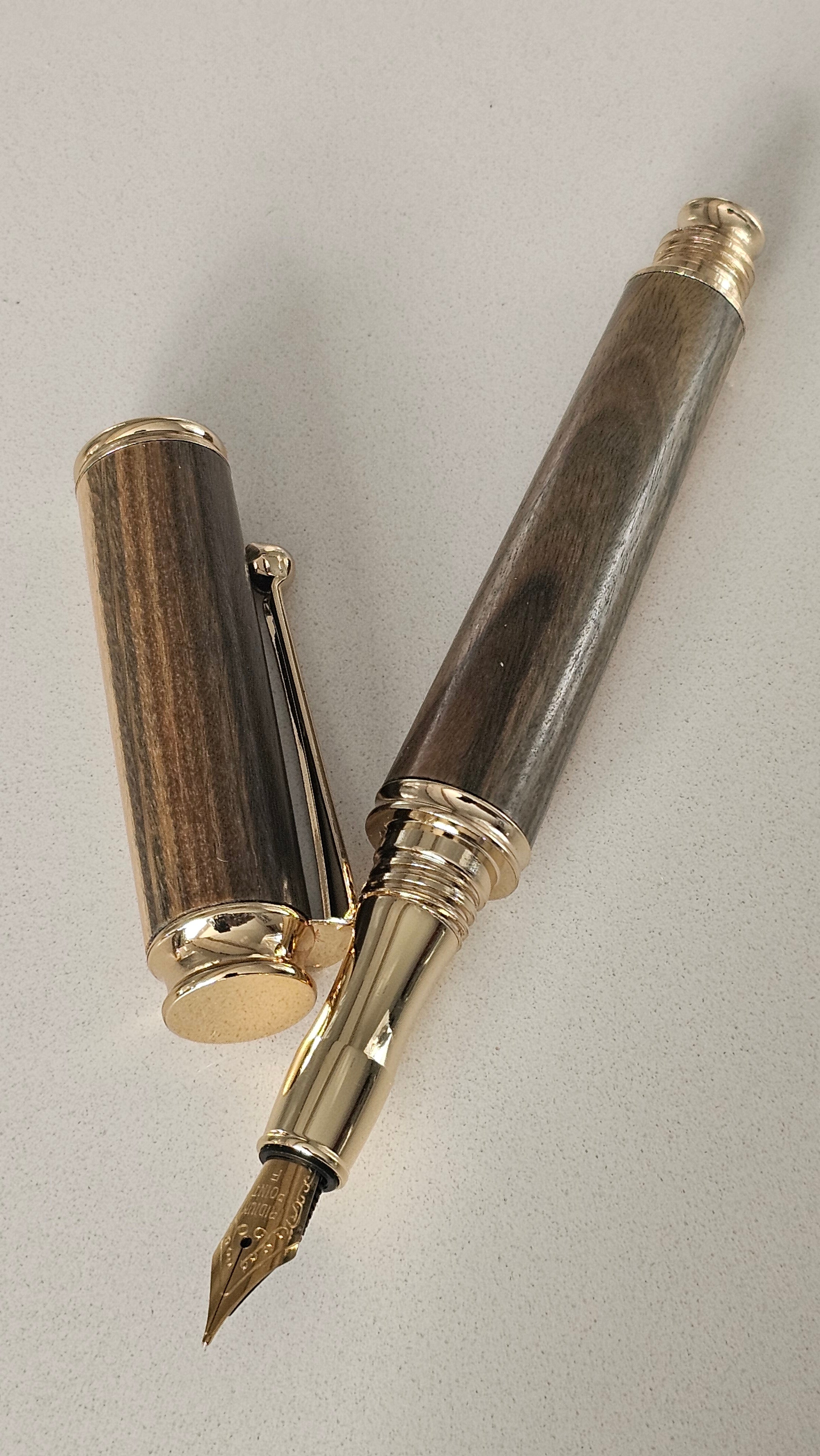 The Laburnum Heritage Fountain Pen in Gold
