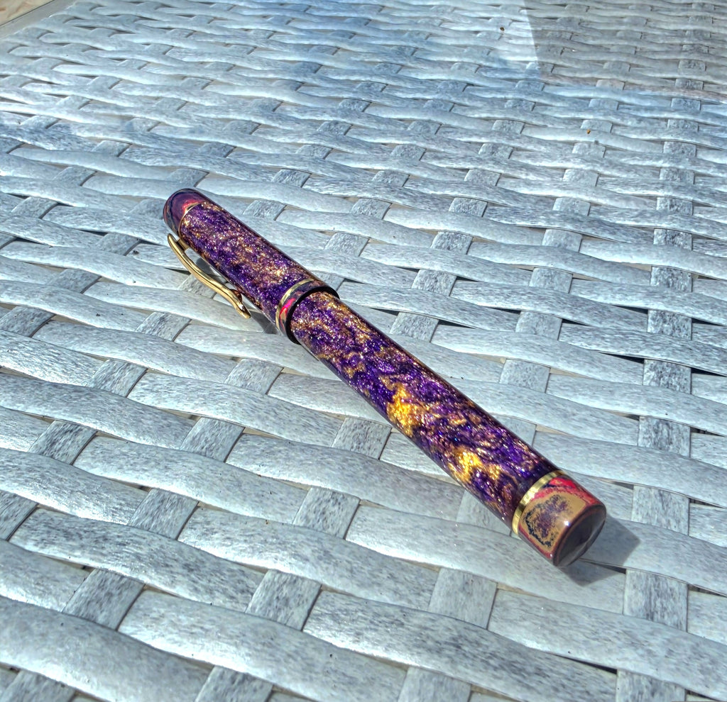 Diamond Particle & Purple Swirl Ebonite Fountain Pen (Gold Accents)
